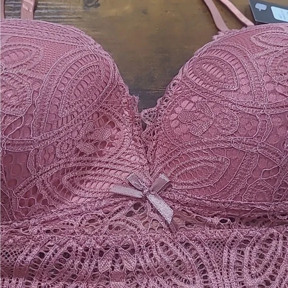 NWT Fredricks of Hollywood pink/dusty rose floral Finley lace bralette - Picture 5 of 10